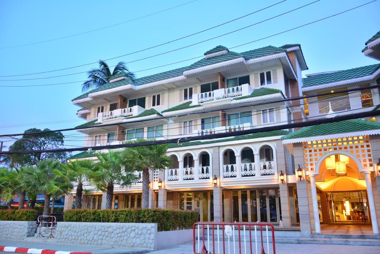 Pride Beach Resort - Adults Only Patong Dış mekan fotoğraf