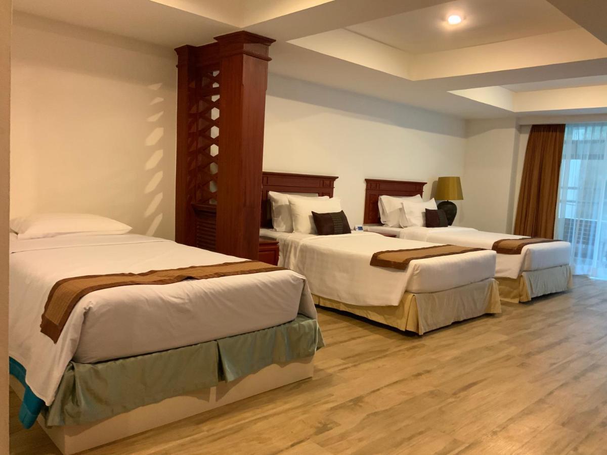 Pride Beach Resort - Adults Only Patong Dış mekan fotoğraf